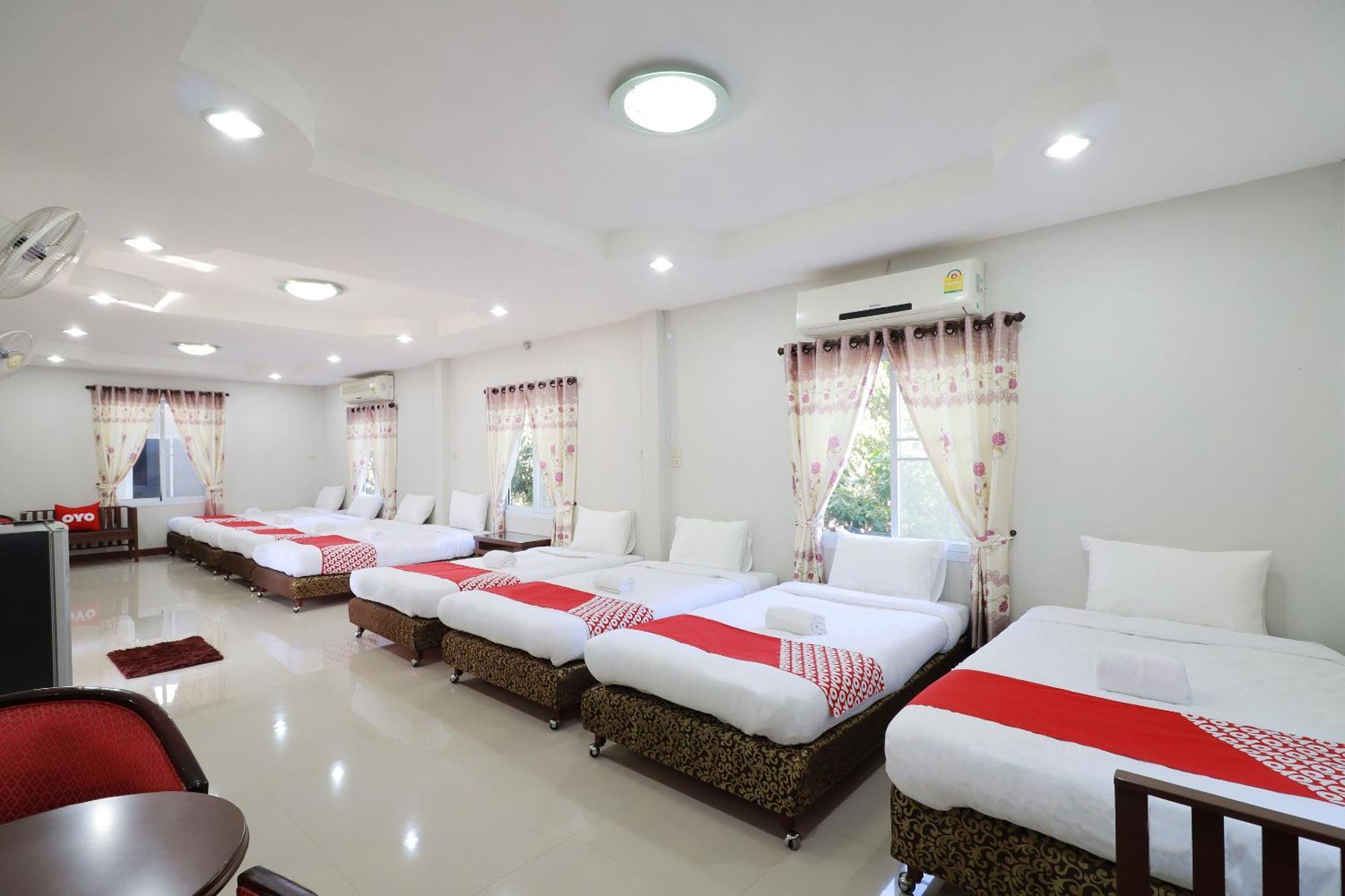 OYO 553 Kongsup Resort Lamphun Eksteriør billede
